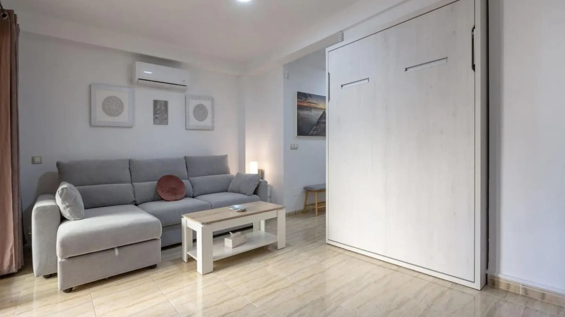 Apartment Near Playa De Bajondillo Torremolinos